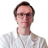 Врач Сулин Олег Александрович